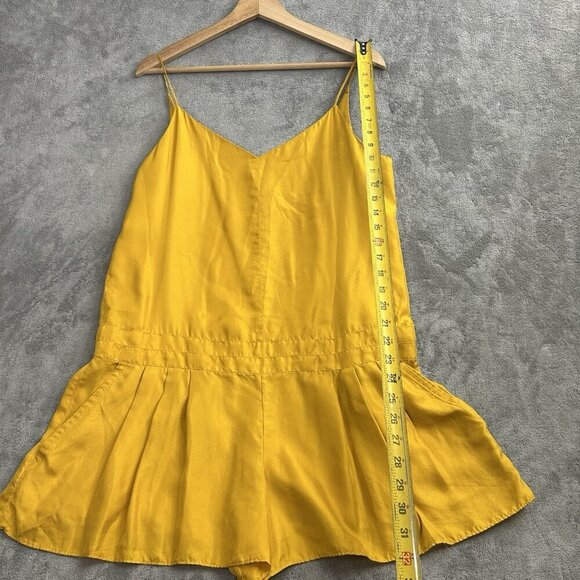 Rag & Bone Dune Romper Womens 6 Old Gold Silk Casual Spaghetti Strap V-Neck USA - Picture 2 of 12